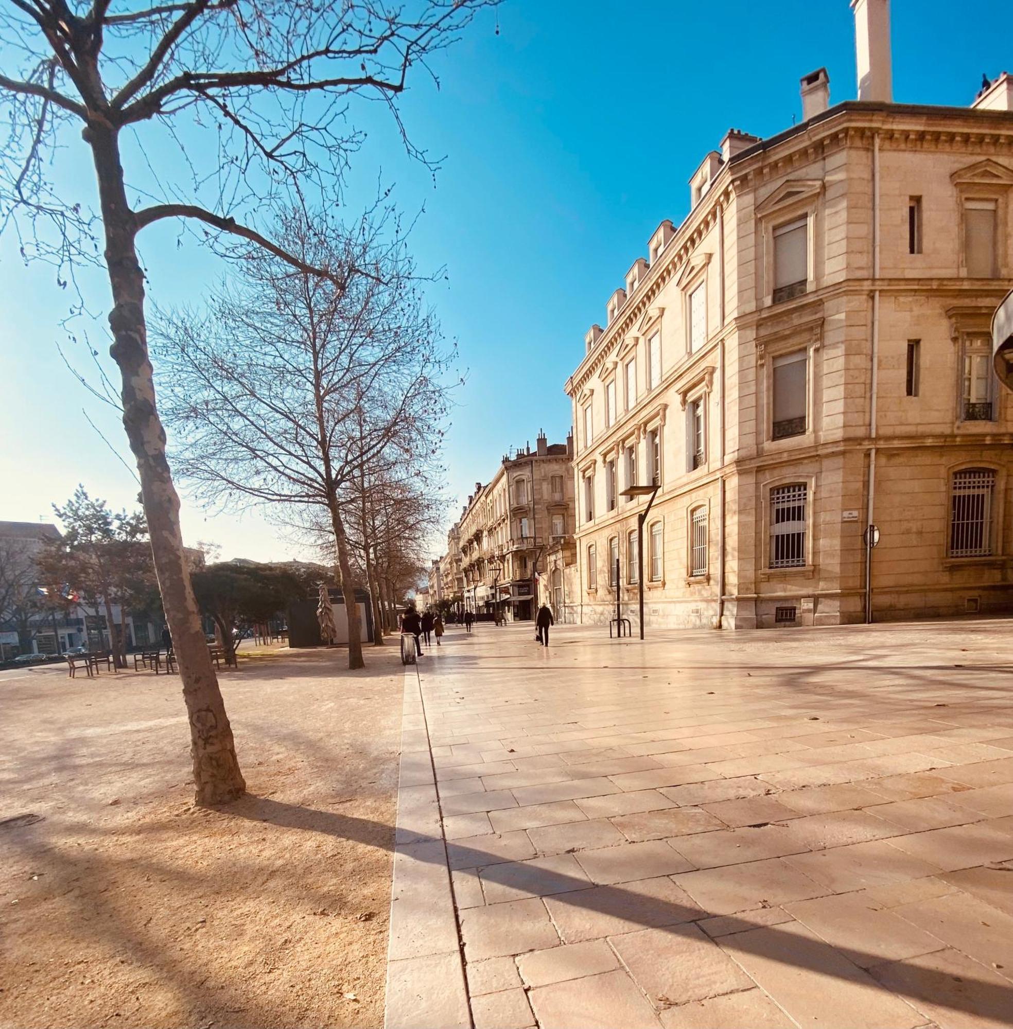 Appartement Centre Ville De Valence Face A La Gare Bagian luar foto